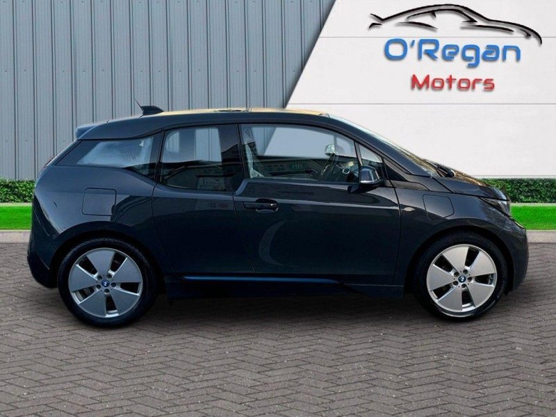 BMW I3