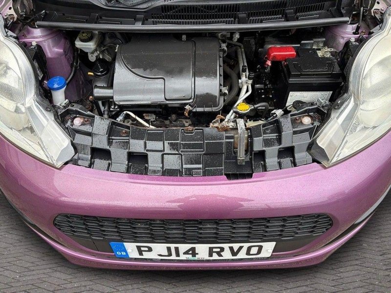PEUGEOT 107
