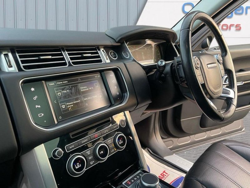 LAND ROVER RANGE ROVER