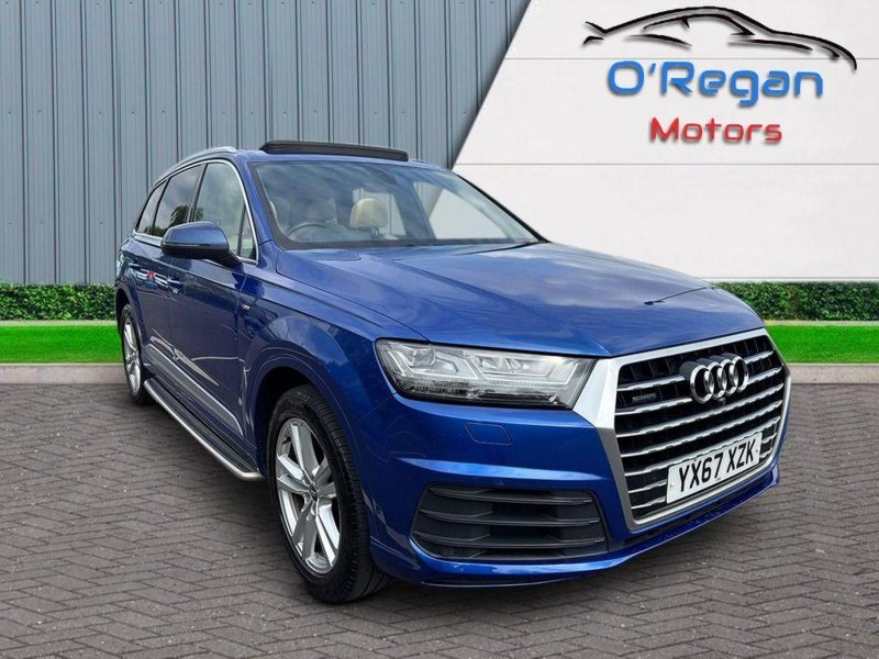 AUDI Q7