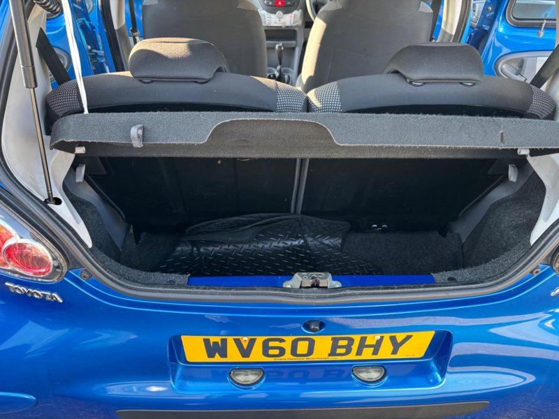 TOYOTA AYGO