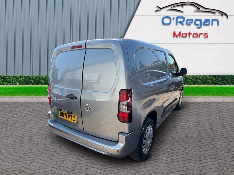 VAUXHALL COMBO